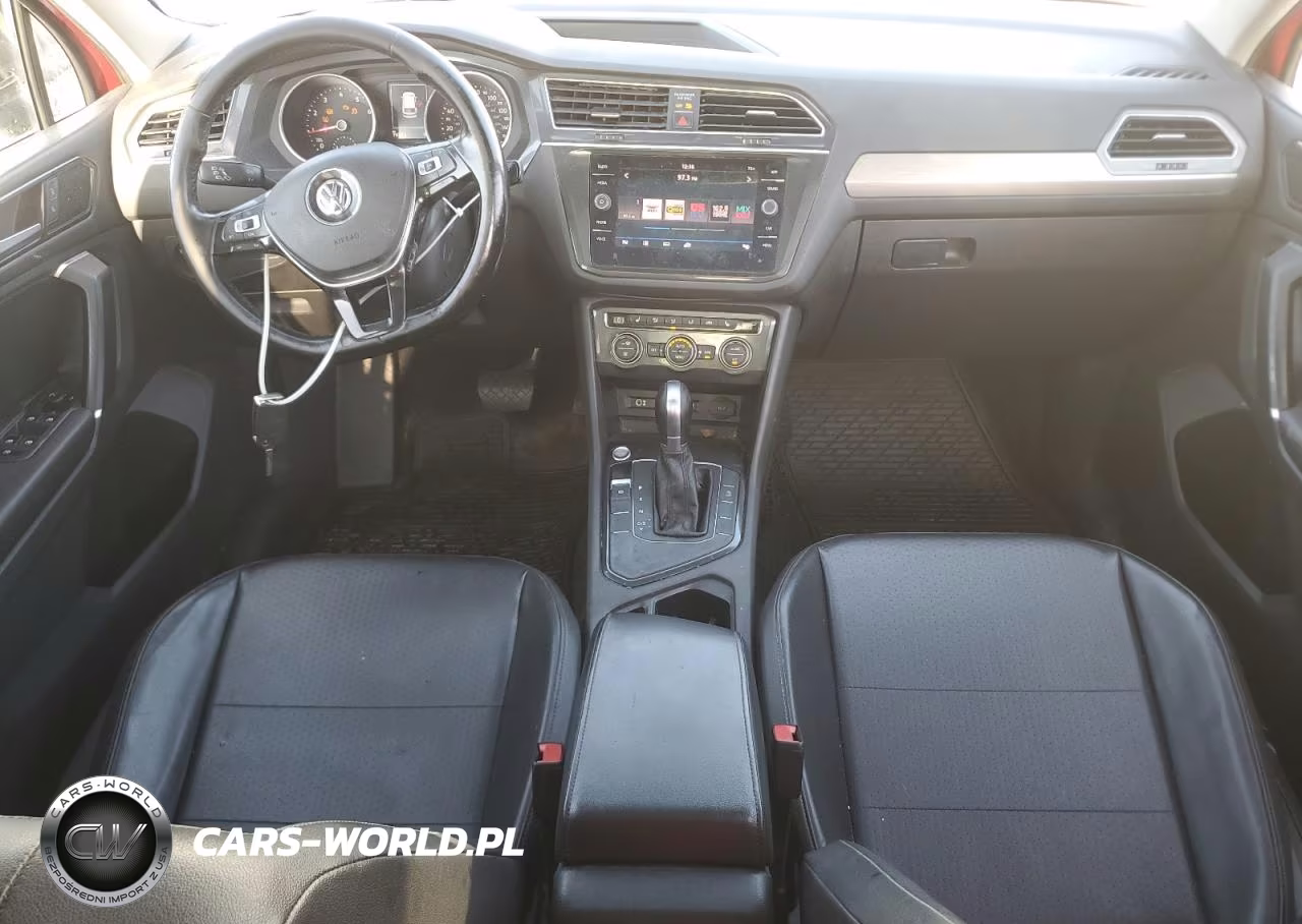 2018 Volkswagen Tiguan Se VIN:3VV3B7AX0JM008529 - 8