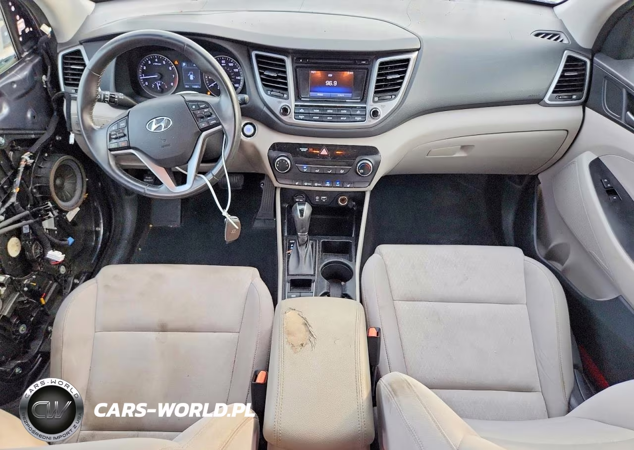 2017 Hyundai Tucson Sport VIN:KM8J33A25HU352164 - 8
