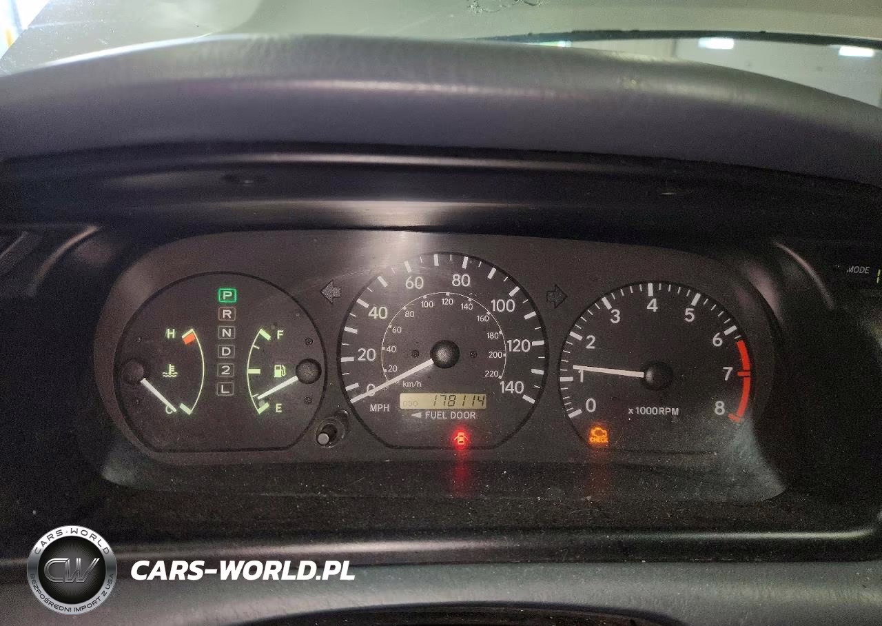 2000 Toyota Camry Le V6 VIN:4T1BF28KXYU102303 - 9