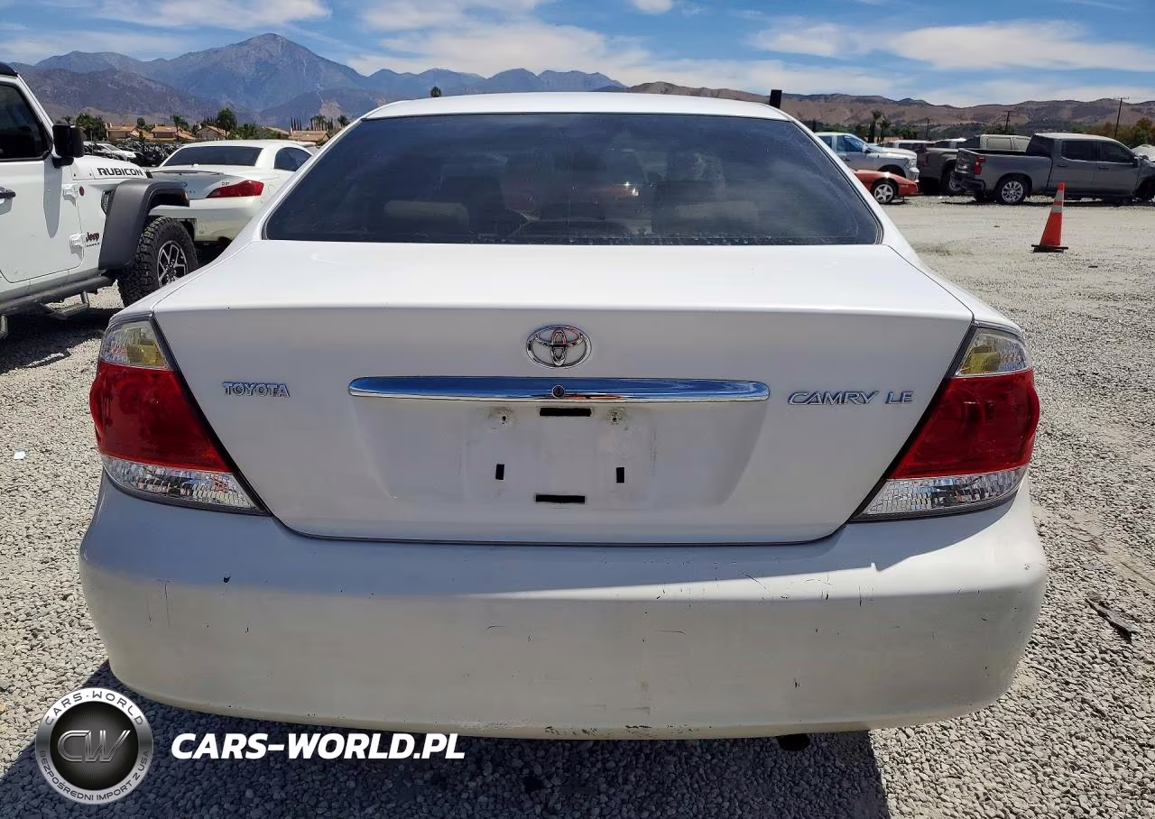 2005 Toyota Camry Le VIN:4T1BE32K15U404284 - 6