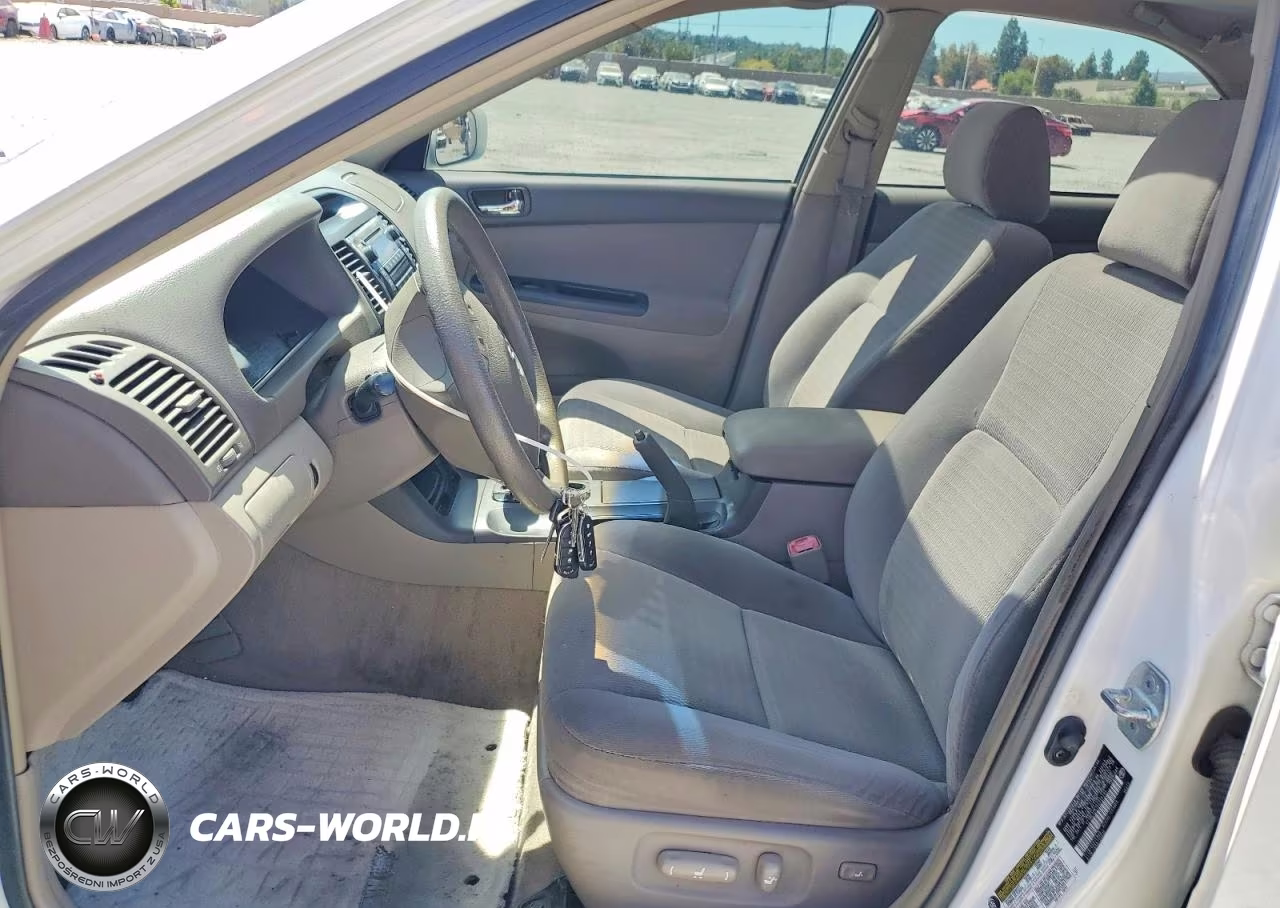 2005 Toyota Camry Le VIN:4T1BE32K15U404284 - 7