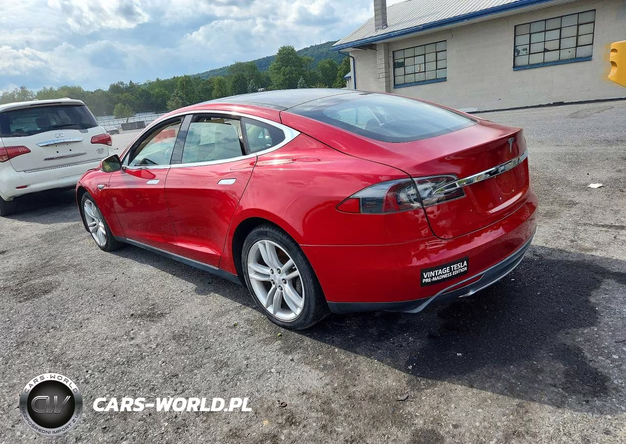 2014 Tesla Model S VIN:5YJSA1S10EFP43459 - 2