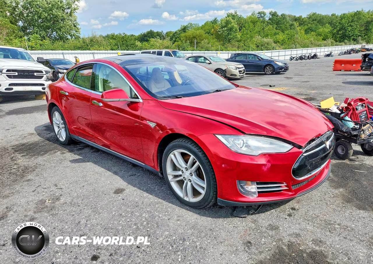 2014 Tesla Model S VIN:5YJSA1S10EFP43459 - 4