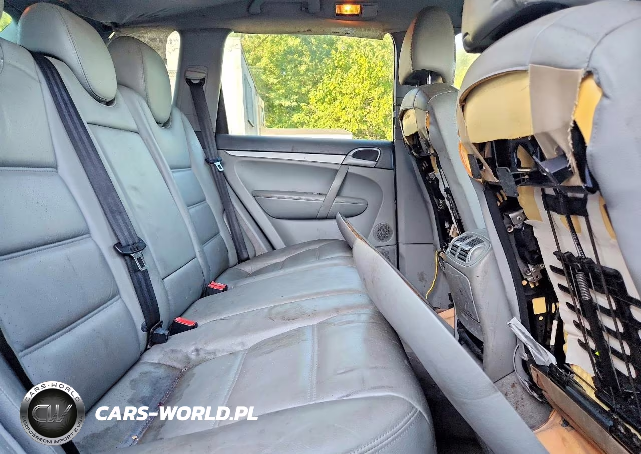 2005 Porsche Cayenne VIN:WP1AA29P05LA24607 - 11