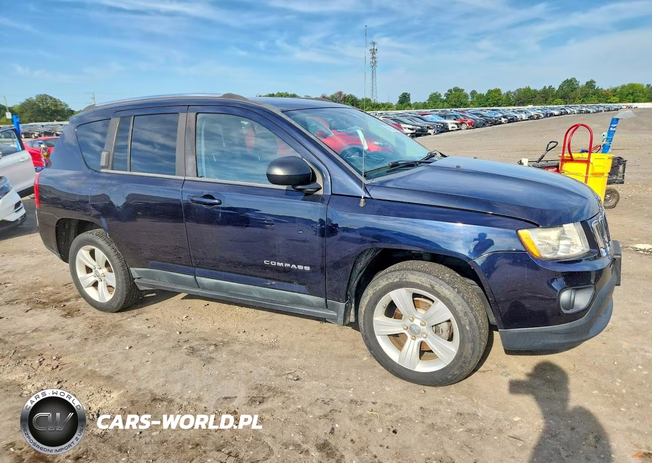 2011 Jeep Compass Sport VIN:1J4NF1FB4BD226390 - 4