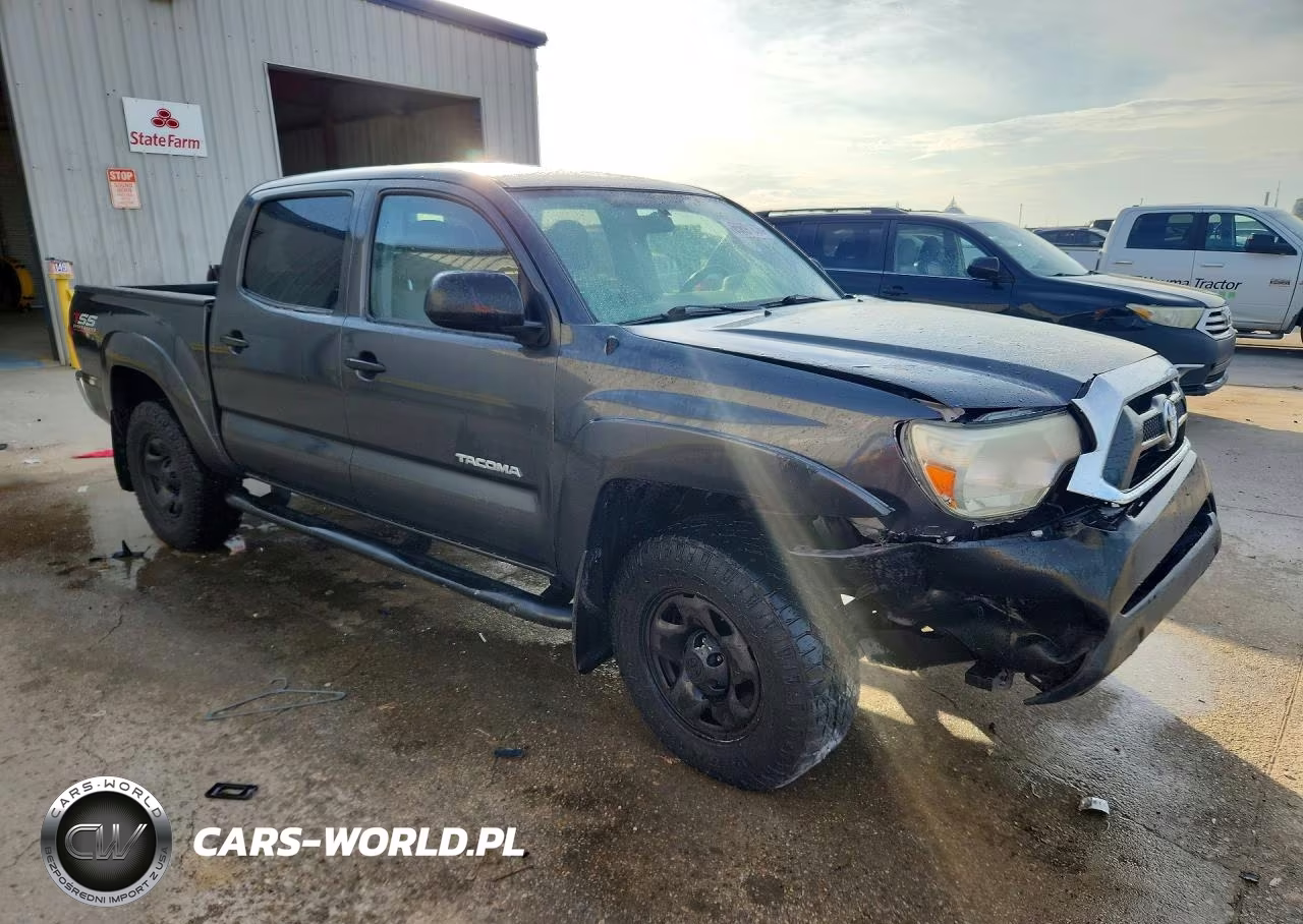 2012 Toyota Tacoma Double Cab VIN:5TFJX4GN6CX011833 - 4