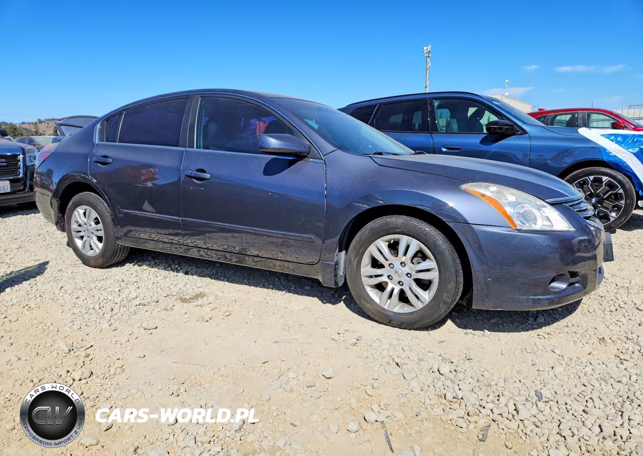 2012 Nissan Altima 2.5 S VIN:1N4AL2AP3CN560305 - 4