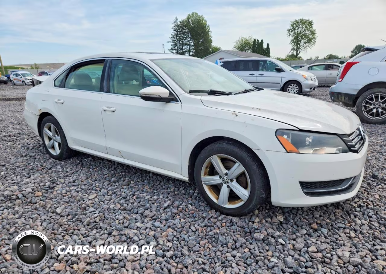 2012 Volkswagen Passat Se VIN:1VWBH7A37CC090010 - 4