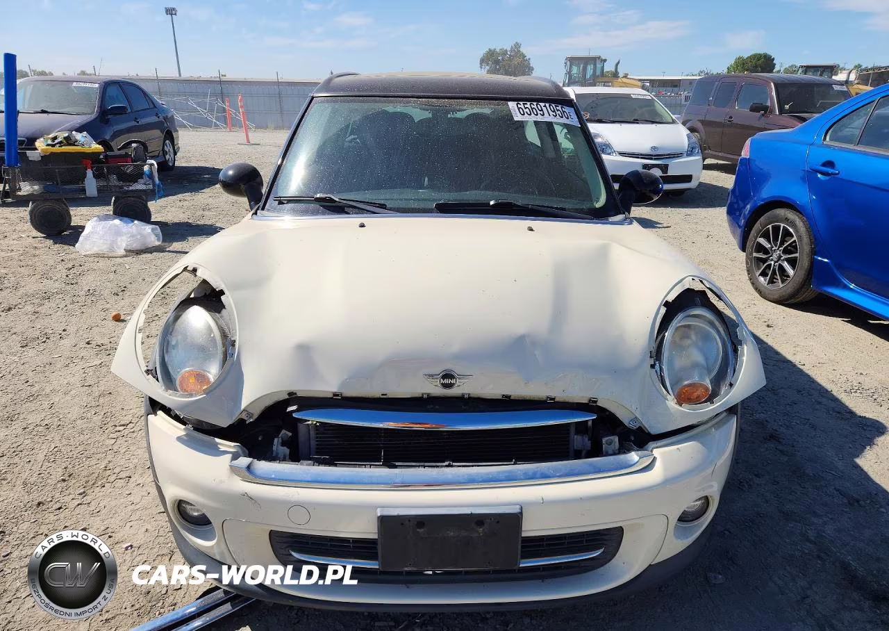 2012 Mini Cooper Clubman VIN:WMWZF3C56CT488997 - 5