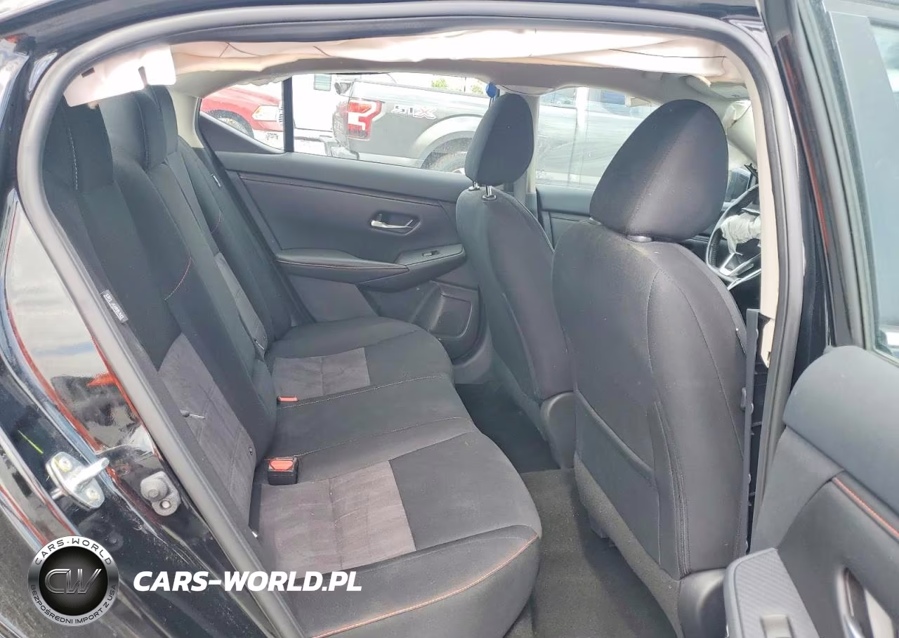 2025 Nissan Sentra Sr VIN:3N1AB8DV9SY300974 - 10