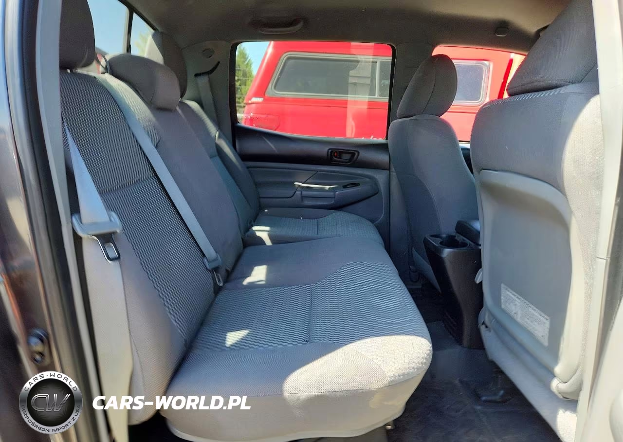 2014 Toyota Tacoma V6 VIN:3TMLU4EN5EM144693 - 10