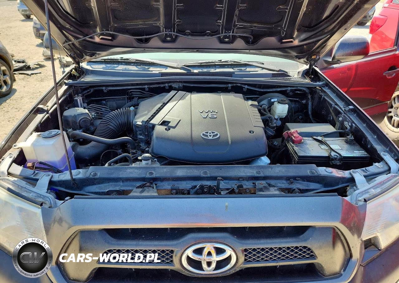 2014 Toyota Tacoma V6 VIN:3TMLU4EN5EM144693 - 11