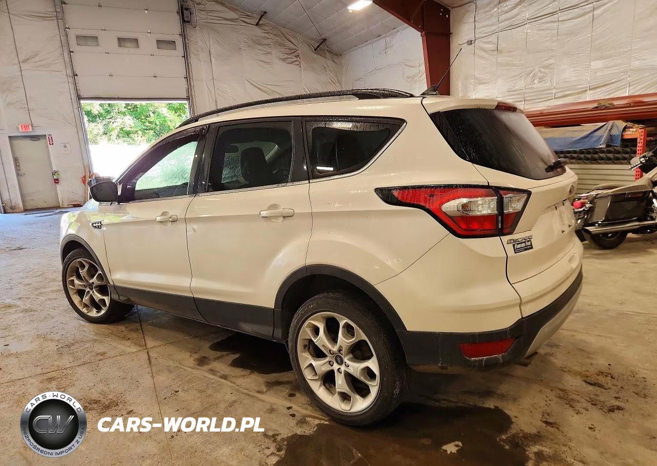 2018 Ford Escape Sel VIN:1FMCU9HD7JUC66179 - 2