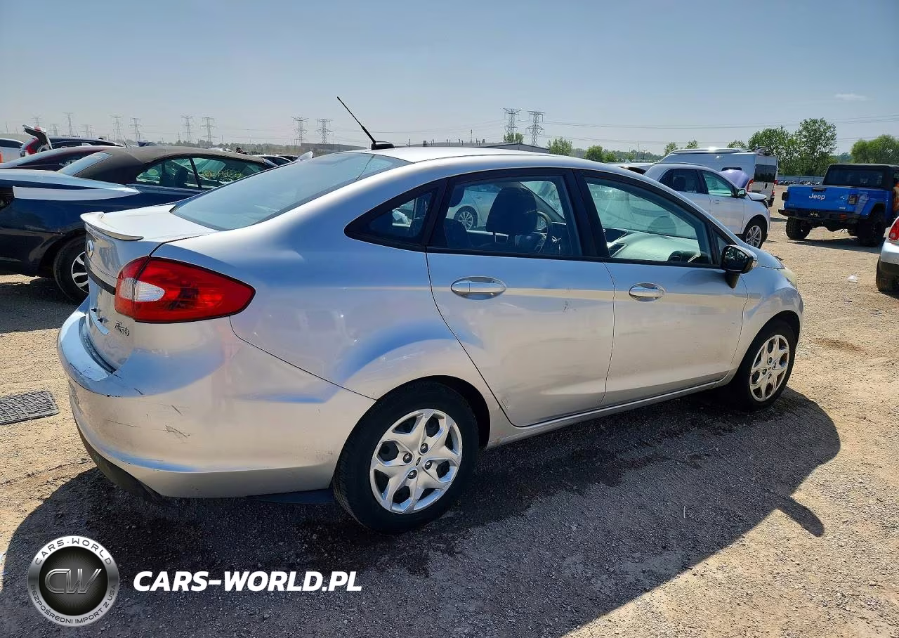 2013 Ford Fiesta Se VIN:3FADP4BJ9DM136873 - 3