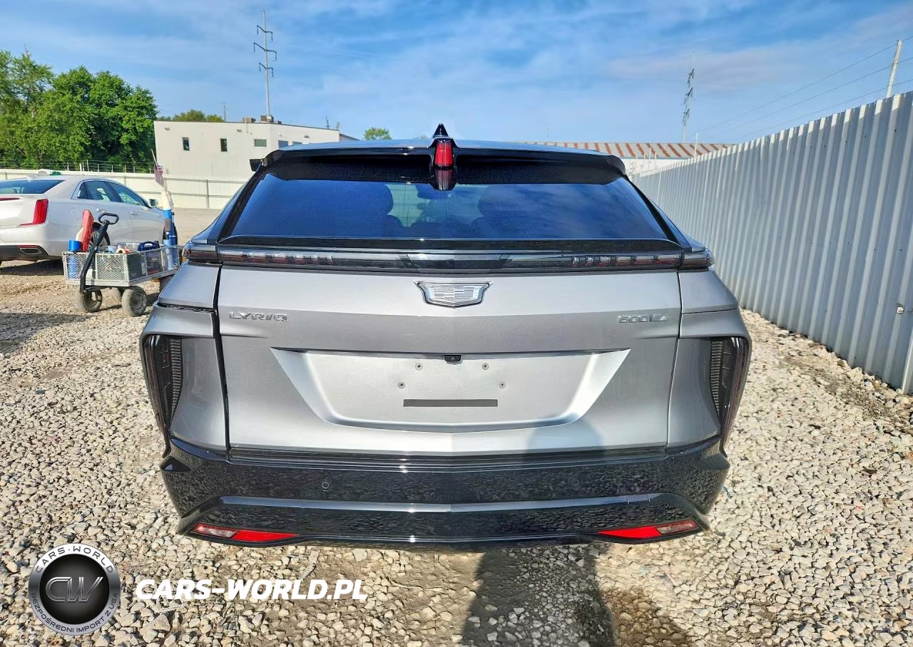 2026 Cadillac Lyriq VIN:1GYKPURL3TZ302482 - 6
