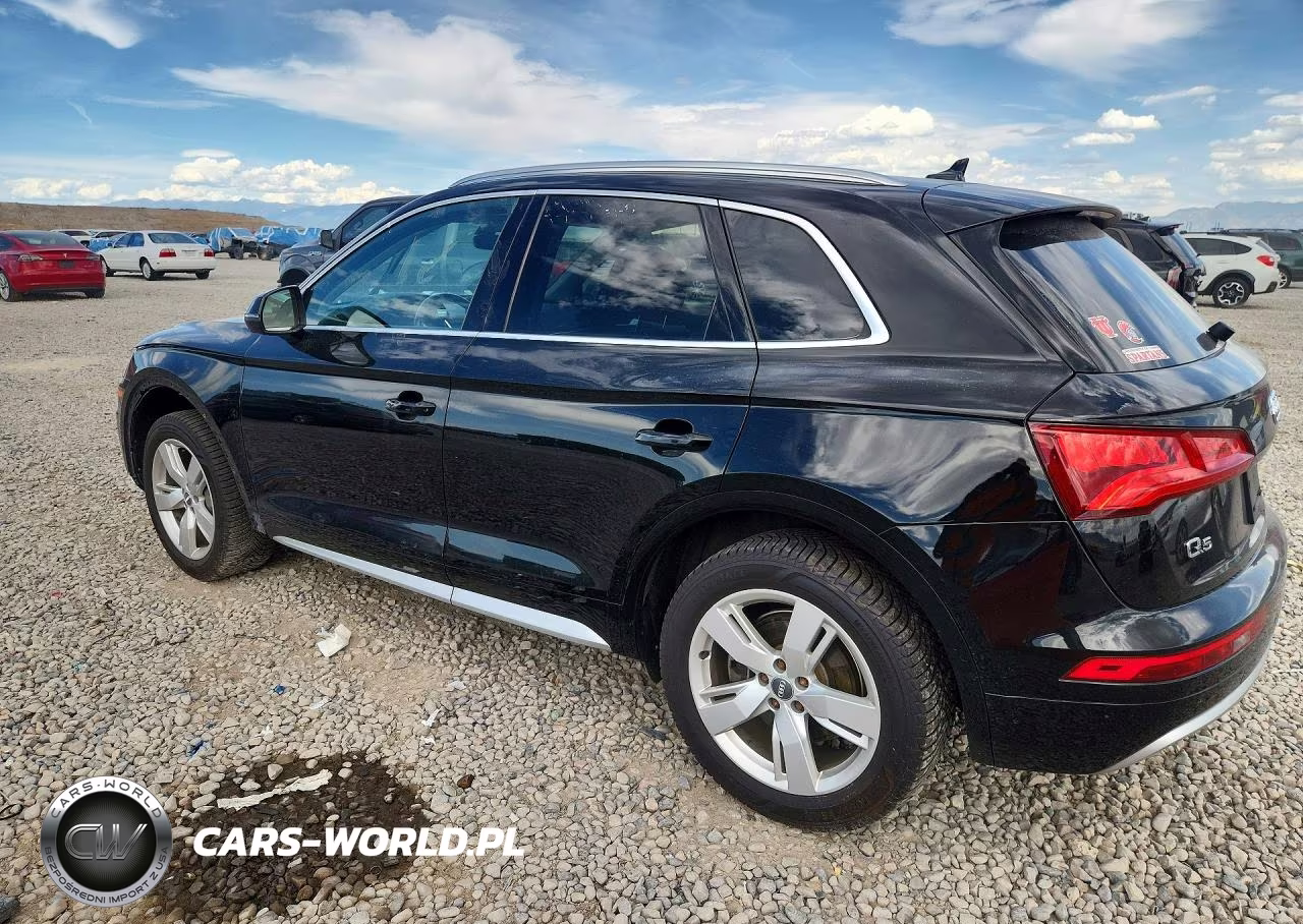 2018 Audi Q5 Premium Plus VIN:WA1BNAFY0J2102704 - 2