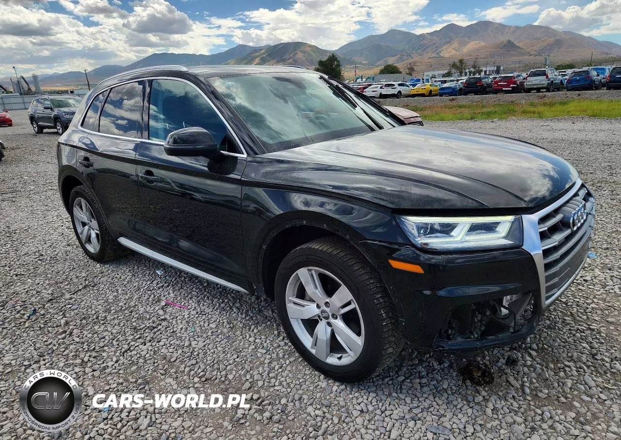 2018 Audi Q5 Premium Plus VIN:WA1BNAFY0J2102704 - 4