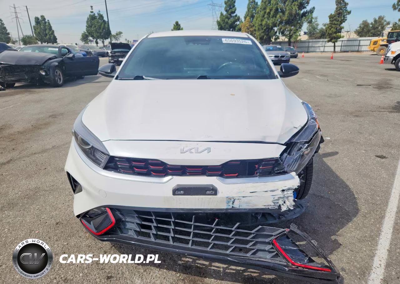 2023 Kia Forte Gt Line VIN:3KPF54AD0PE610468 - 5