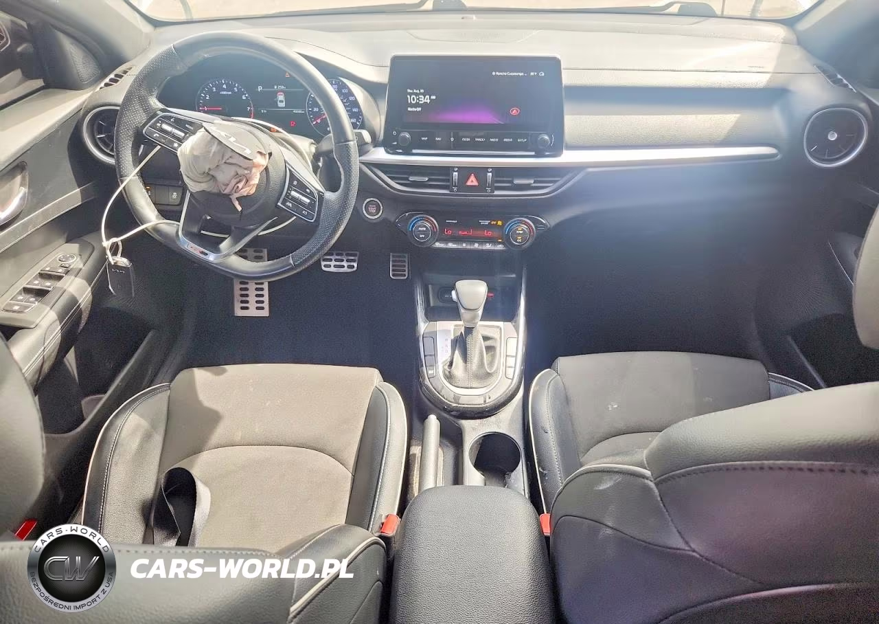 2023 Kia Forte Gt Line VIN:3KPF54AD0PE610468 - 8