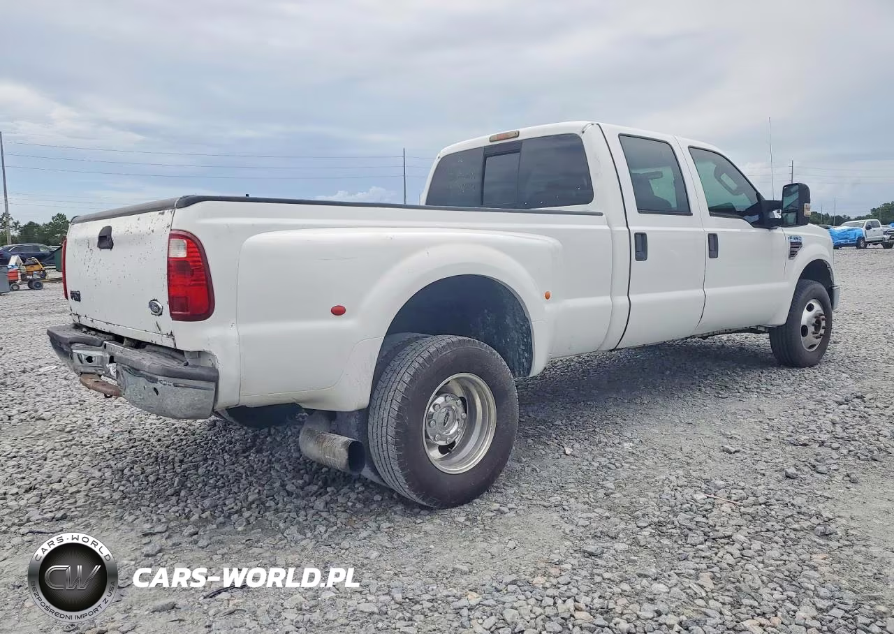 2008 Ford F350 Super Duty VIN:1FTWW32R08EC90812 - 3
