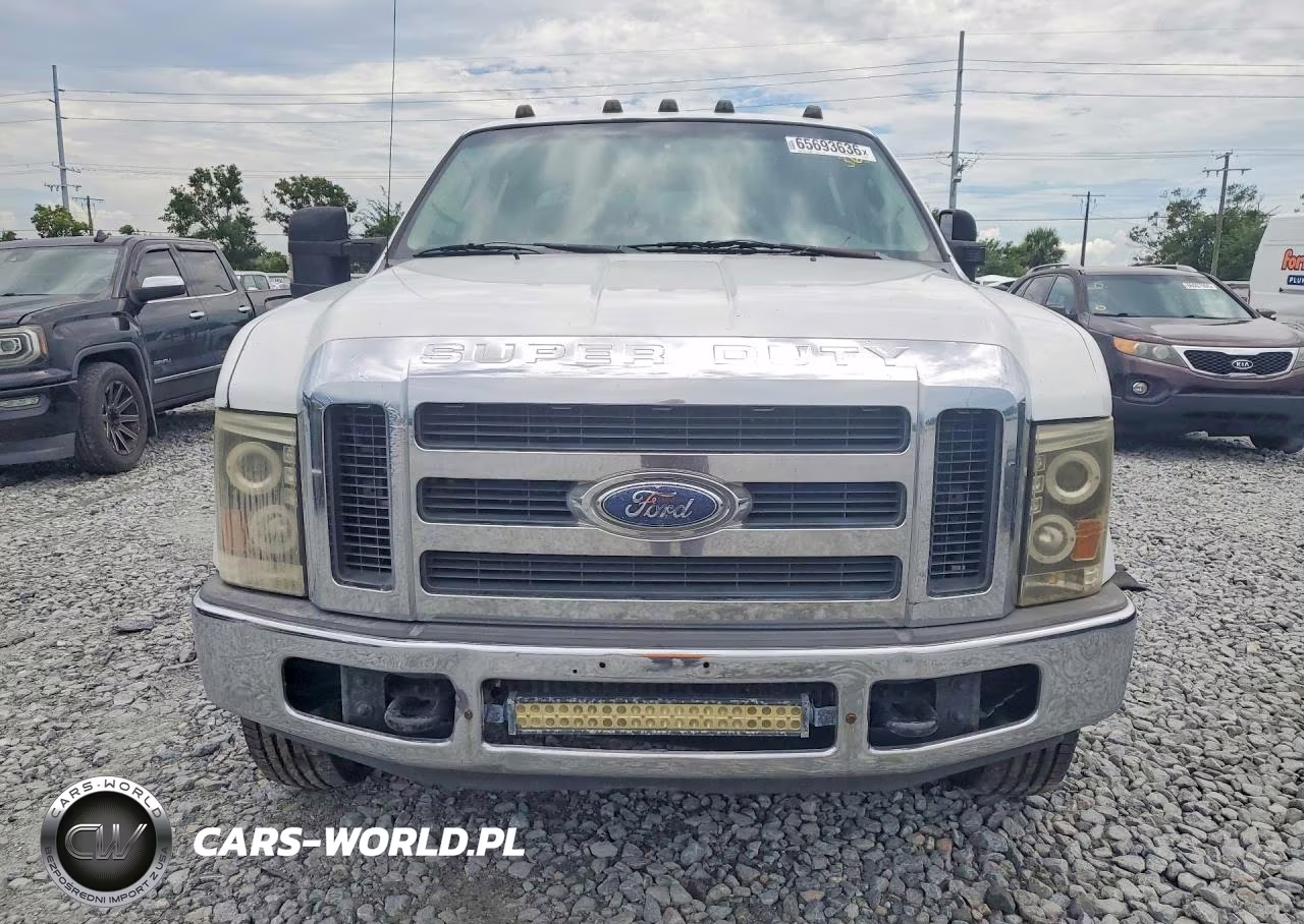 2008 Ford F350 Super Duty VIN:1FTWW32R08EC90812 - 5