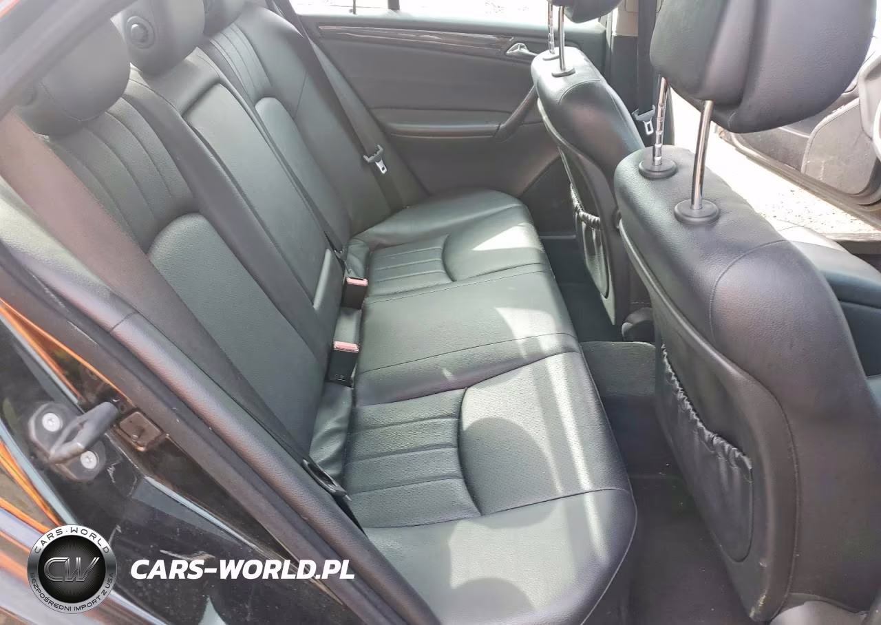 2007 Mercedes-Benz C 280 4Matic VIN:WDBRF92H57F883757 - 10
