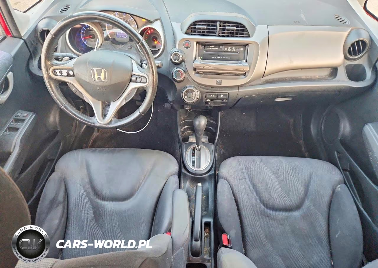 2011 Honda Fit Sport VIN:JHMGE8H66BC004643 - 8