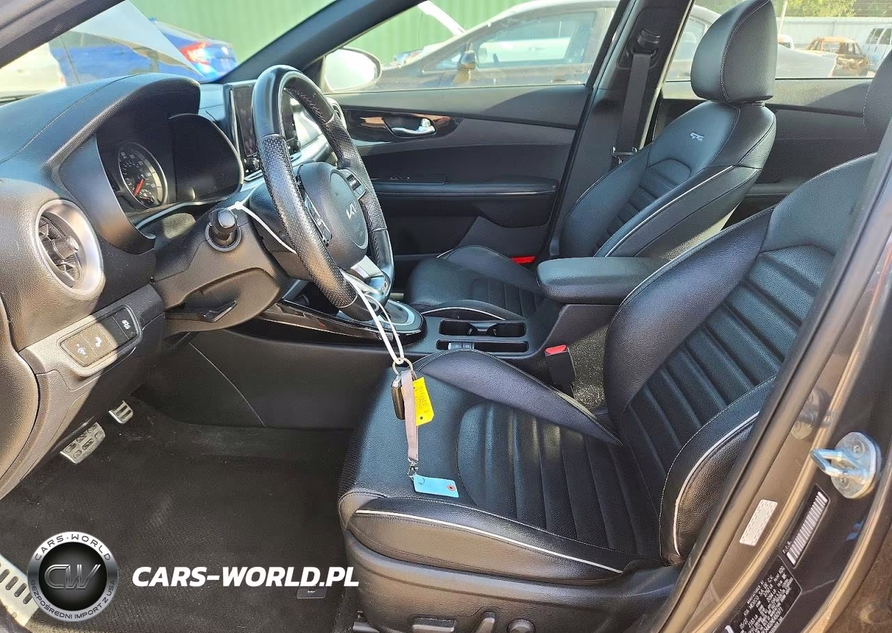2022 Kia Forte Gt Line VIN:3KPF54AD2NE492971 - 7