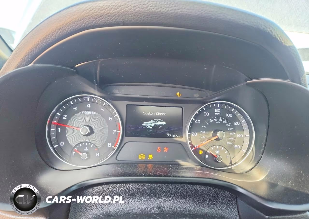 2022 Kia Forte Gt Line VIN:3KPF54AD2NE492971 - 9