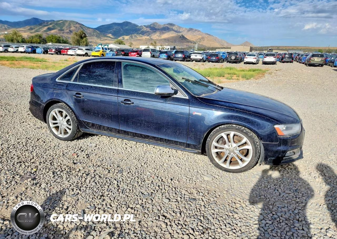 2014 Audi S4 Prestige VIN:WAUKGAFL5EA081202 - 4