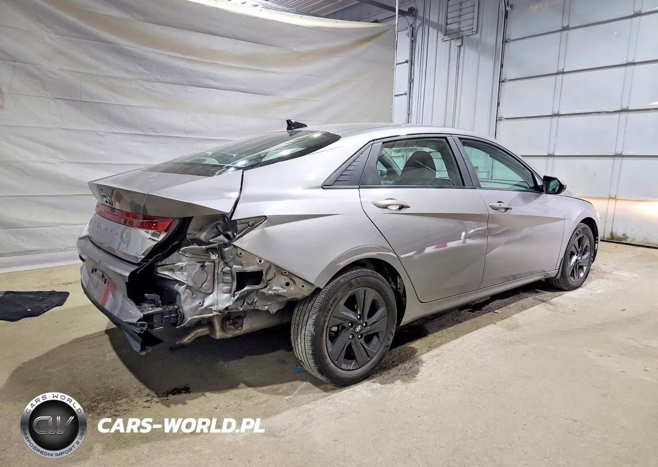 2023 Hyundai Elantra Sel VIN:KMHLM4AG5PU627179 - 3