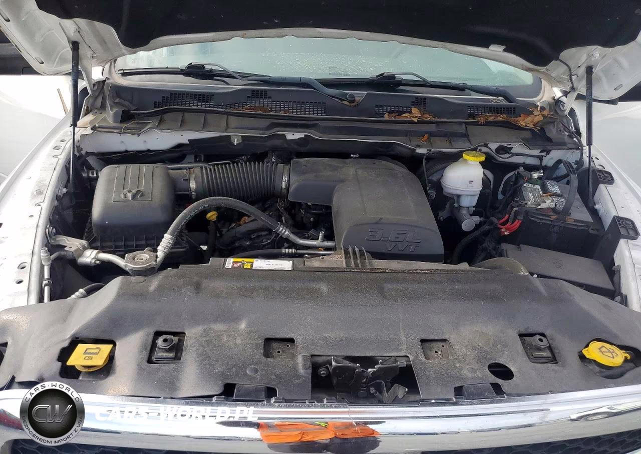 2023 Ram 1500 Classic Tradesman VIN:1C6RR7KG1PS548658 - 11