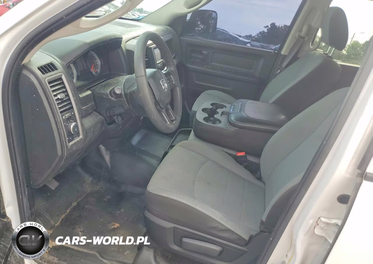 2023 Ram 1500 Classic Tradesman VIN:1C6RR7KG1PS548658 - 7