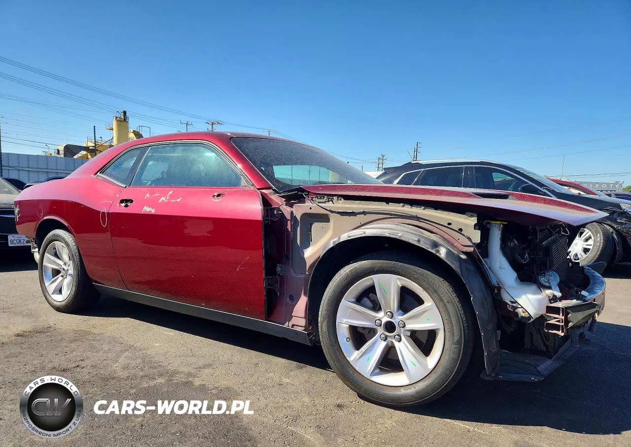 2023 Dodge Challenger Sxt VIN:2C3CDZAG3PH658312 - 4