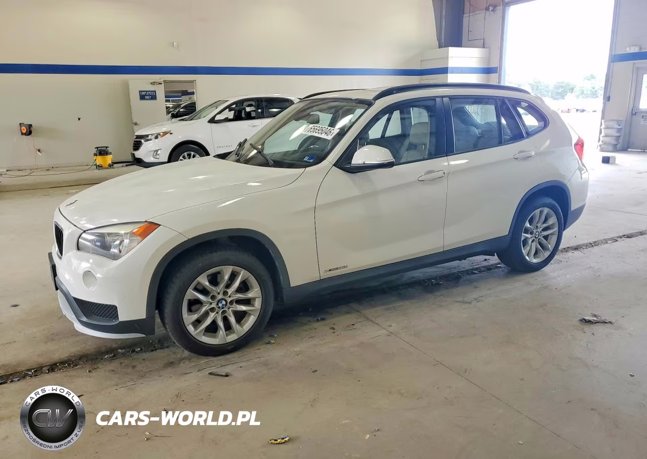 2015 BMW X1 xDrive28I – zdjęcie 1 z 13