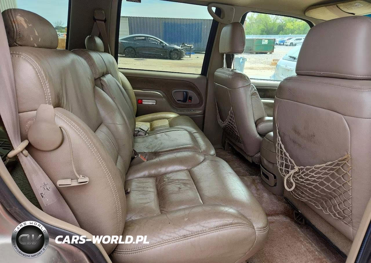 1999 GMC Yukon VIN:1GKEK13R2XJ701115 - 11