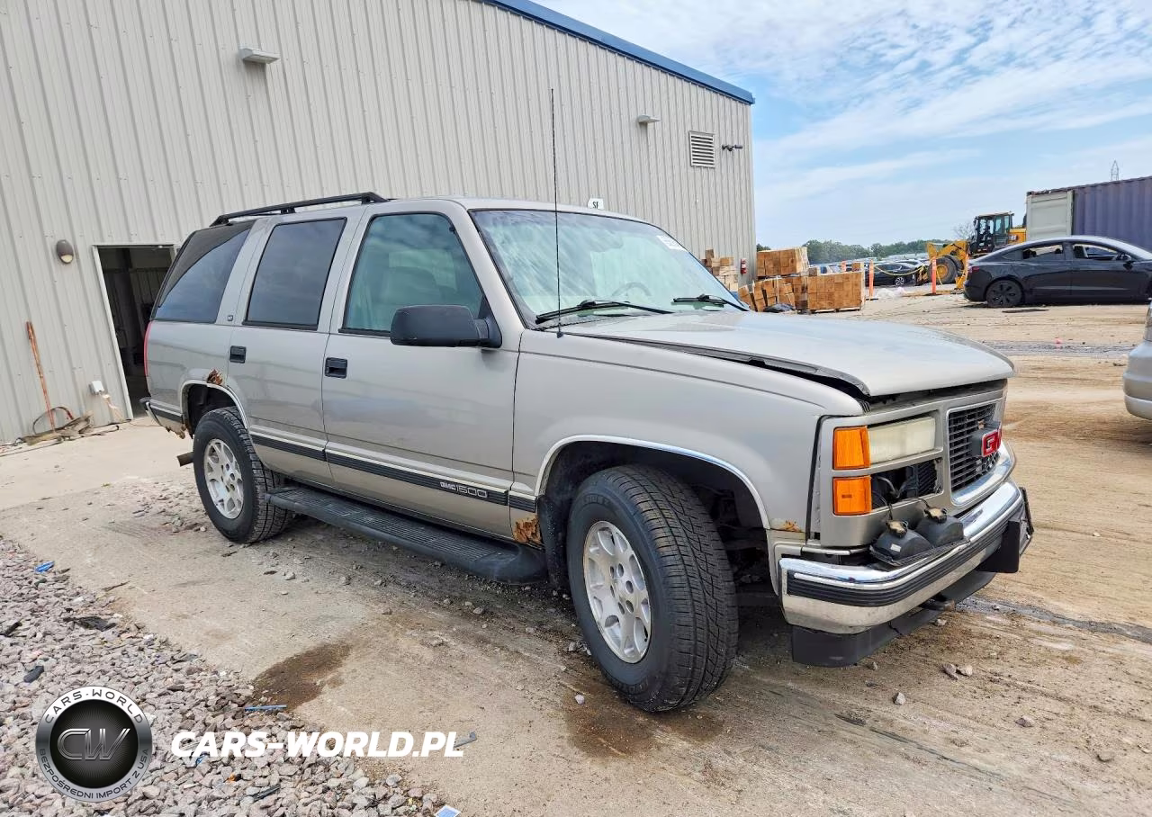 1999 GMC Yukon VIN:1GKEK13R2XJ701115 - 4