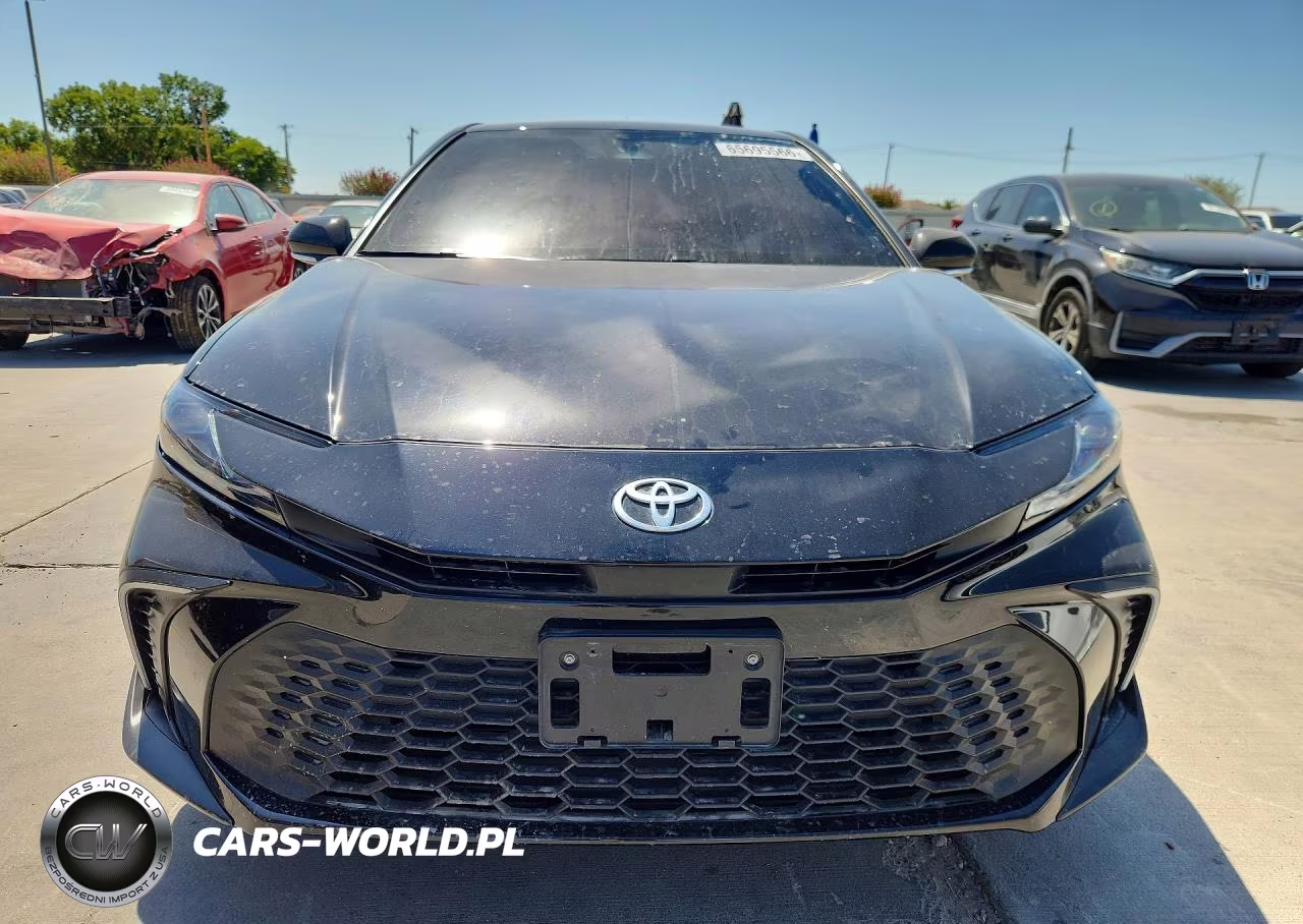 2026 Toyota Camry Se VIN:4T1DAACKXTU698322 - 5