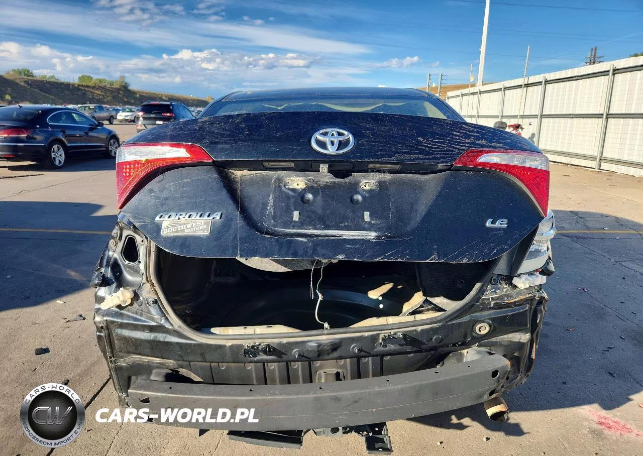 2015 Toyota Corolla Le VIN:5YFBURHE2FP348866 - 6