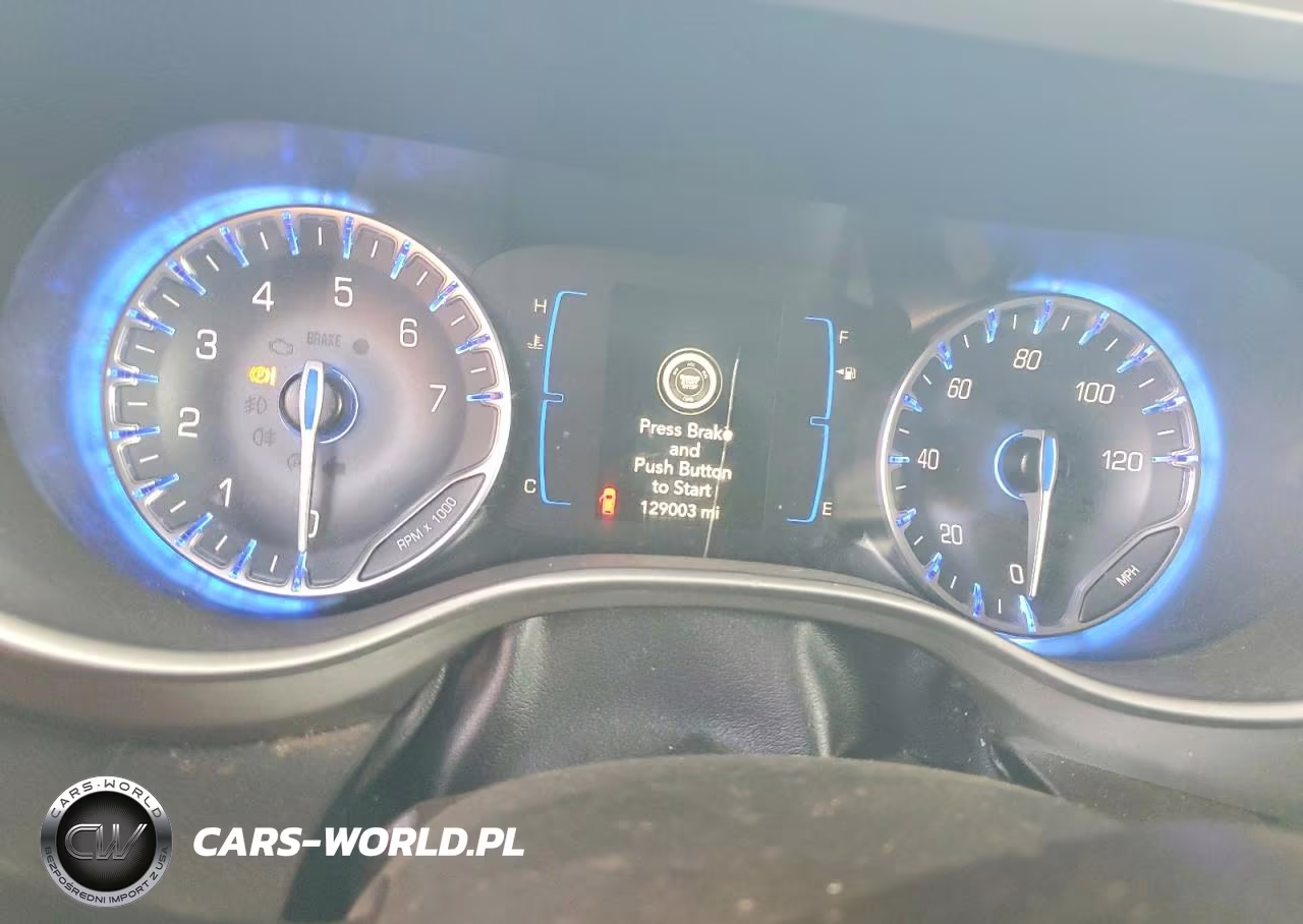 2020 Chrysler Pacifica Touring L VIN:2C4RC1BG1LR275238 - 9