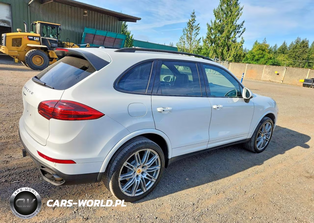 2017 Porsche Cayenne Base-Platinum Edition VIN:WP1AA2A24HKA89003 - 3