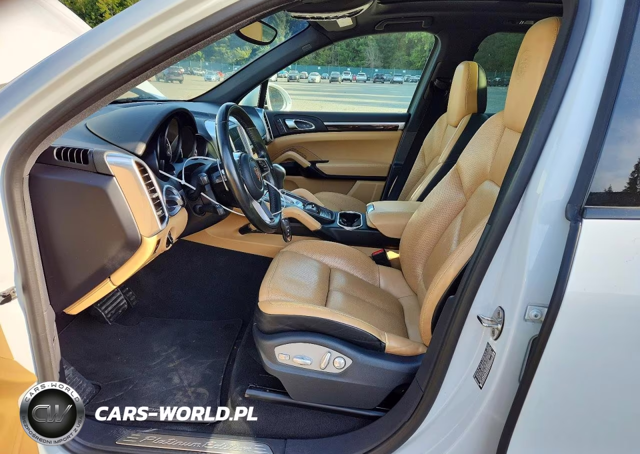 2017 Porsche Cayenne Base-Platinum Edition VIN:WP1AA2A24HKA89003 - 7