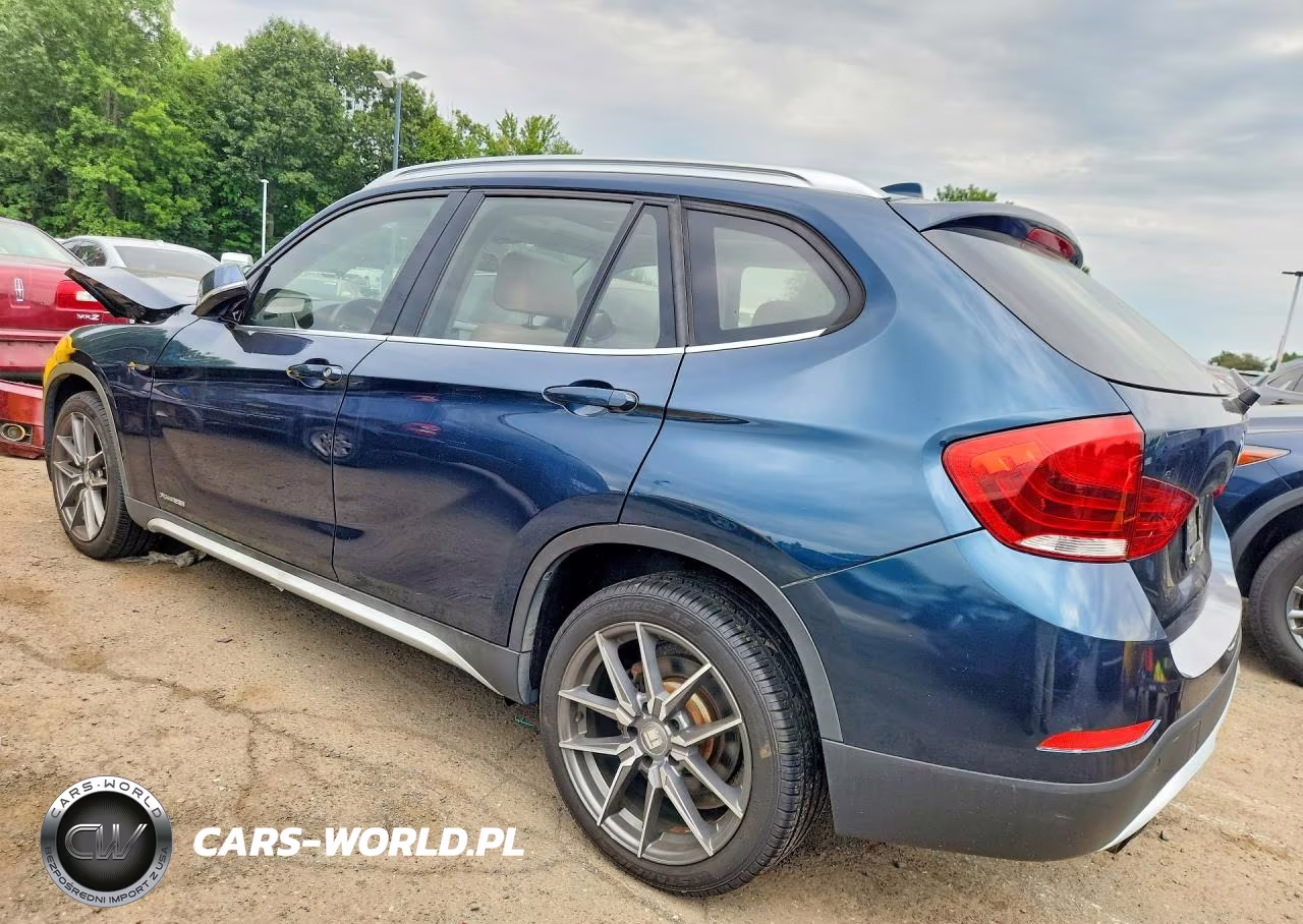 2013 BMW X1 xDrive28I VIN:WBAVL1C53DVR88083 - 2