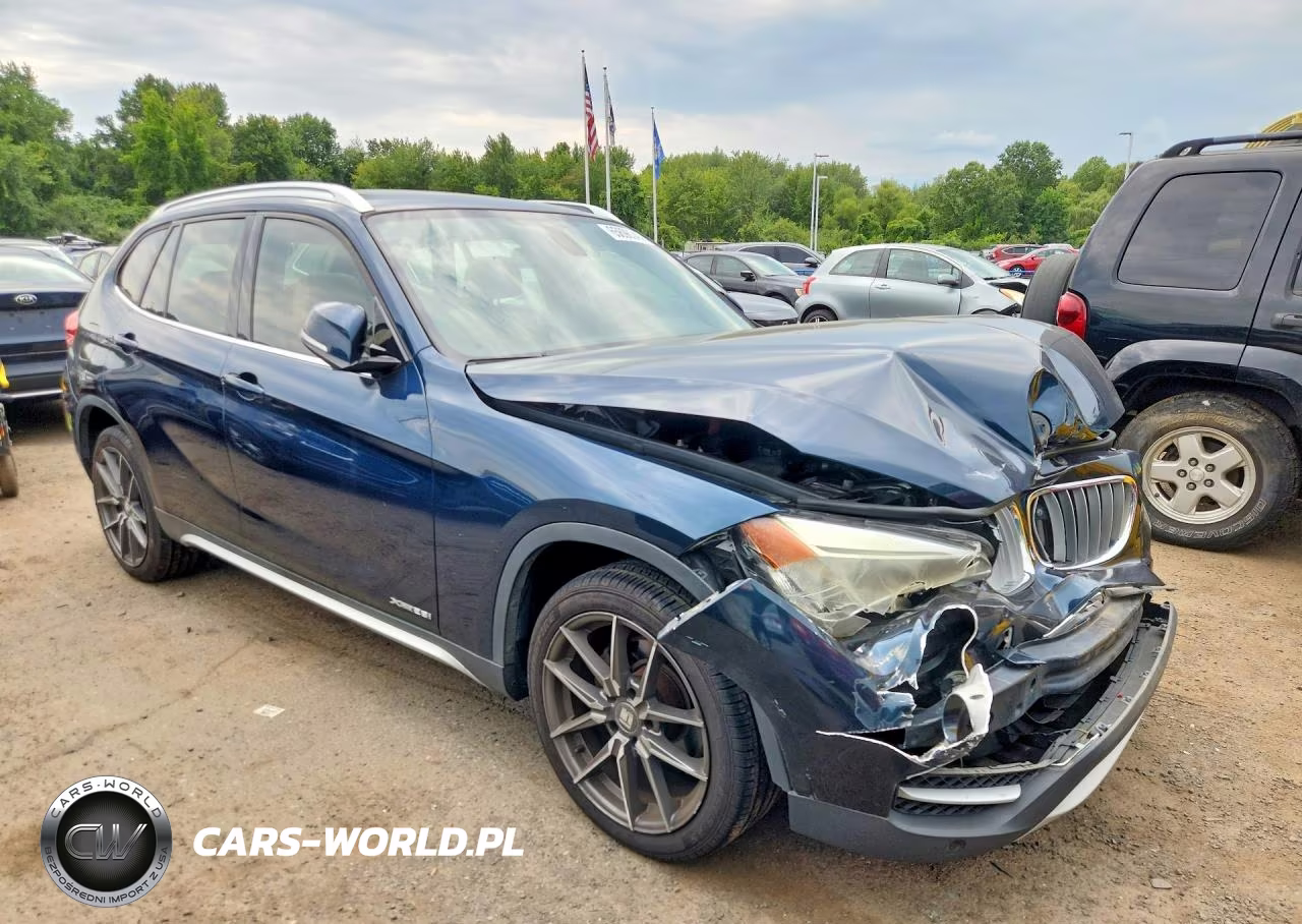 2013 BMW X1 xDrive28I VIN:WBAVL1C53DVR88083 - 4