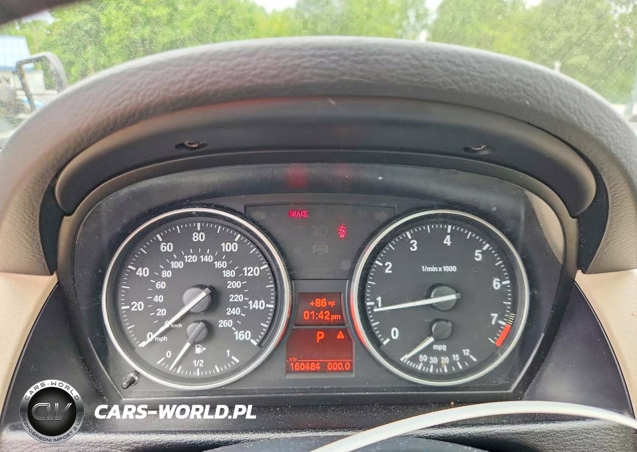 2013 BMW X1 xDrive28I VIN:WBAVL1C53DVR88083 - 9