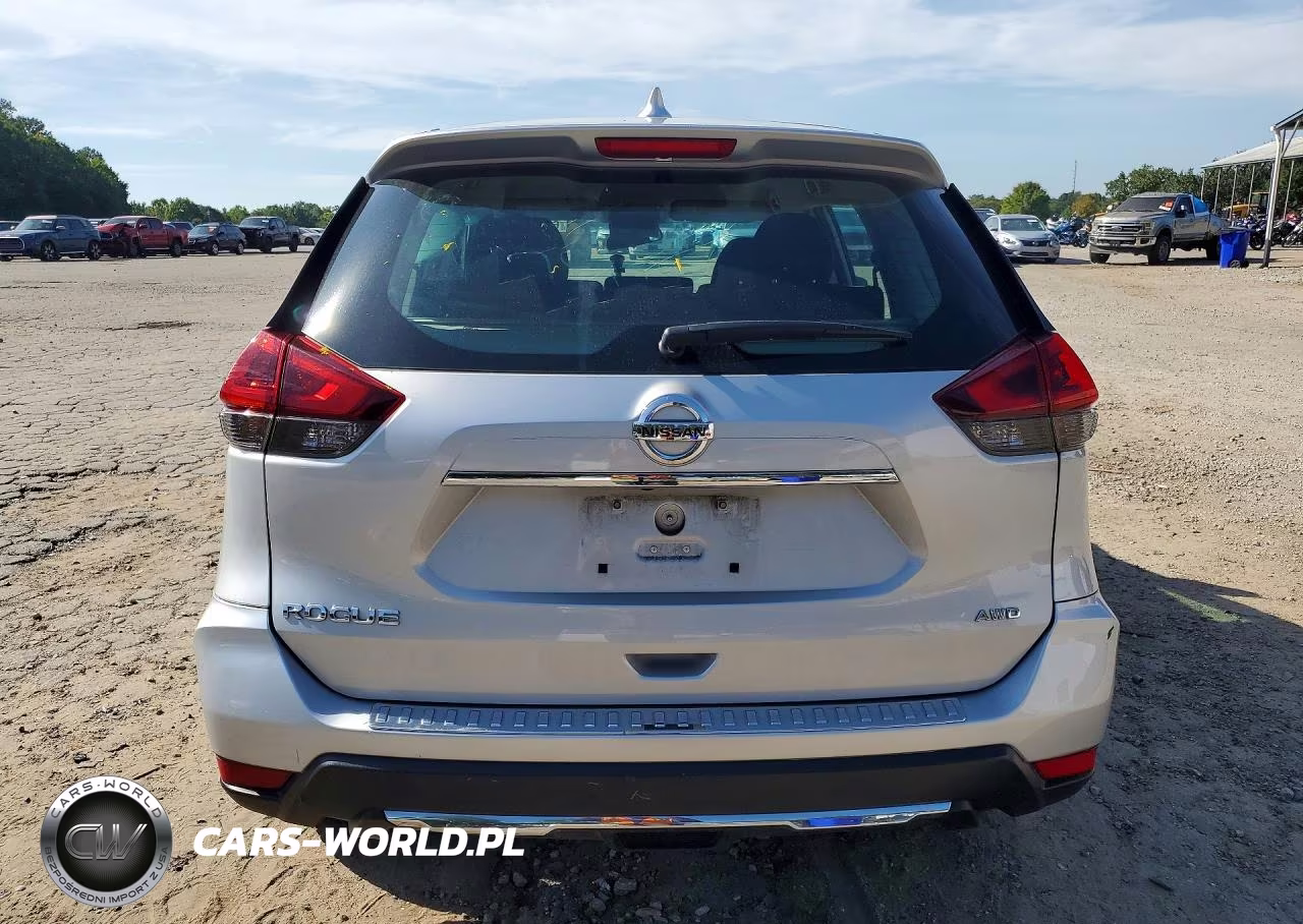 2018 Nissan Rogue S VIN:5N1AT2MV7JC791653 - 6