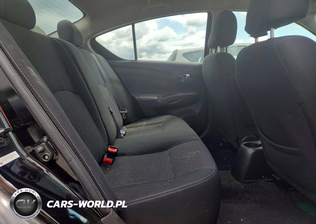 2019 Nissan Versa S VIN:3N1CN7AP1KL828957 - 10
