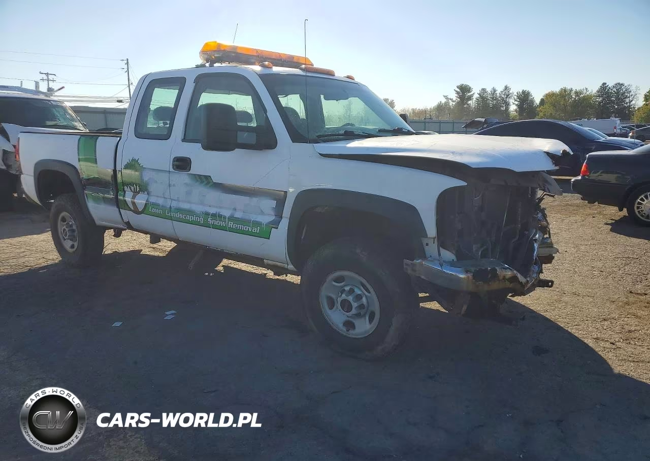 2003 GMC Sierra K2500 Heavy Duty VIN:1GTHK29153E165926 - 4