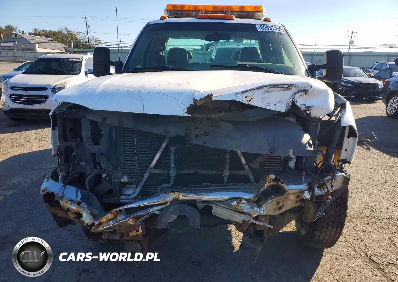 2003 GMC Sierra K2500 Heavy Duty VIN:1GTHK29153E165926 - 5