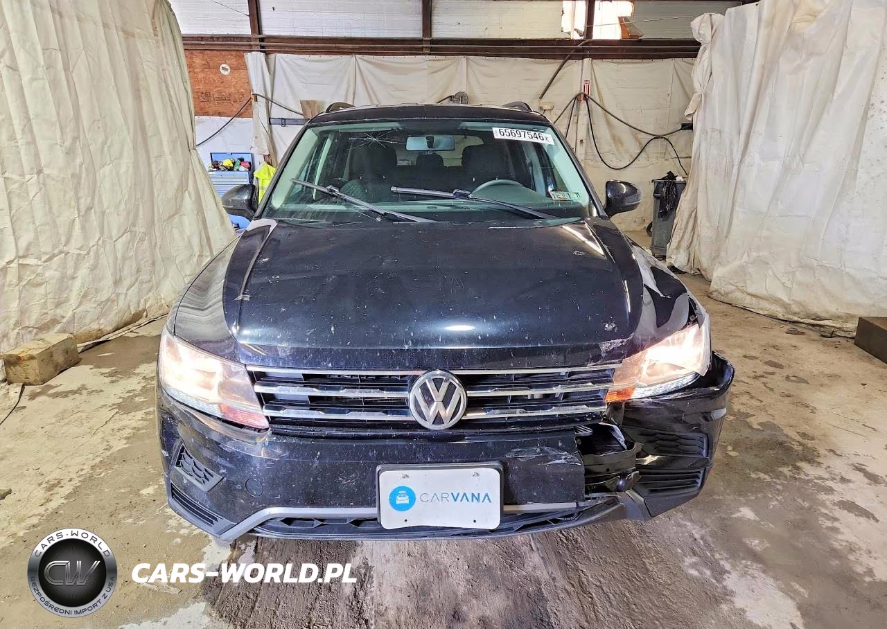 2018 Volkswagen Tiguan S VIN:3VV1B7AX0JM126328 - 5